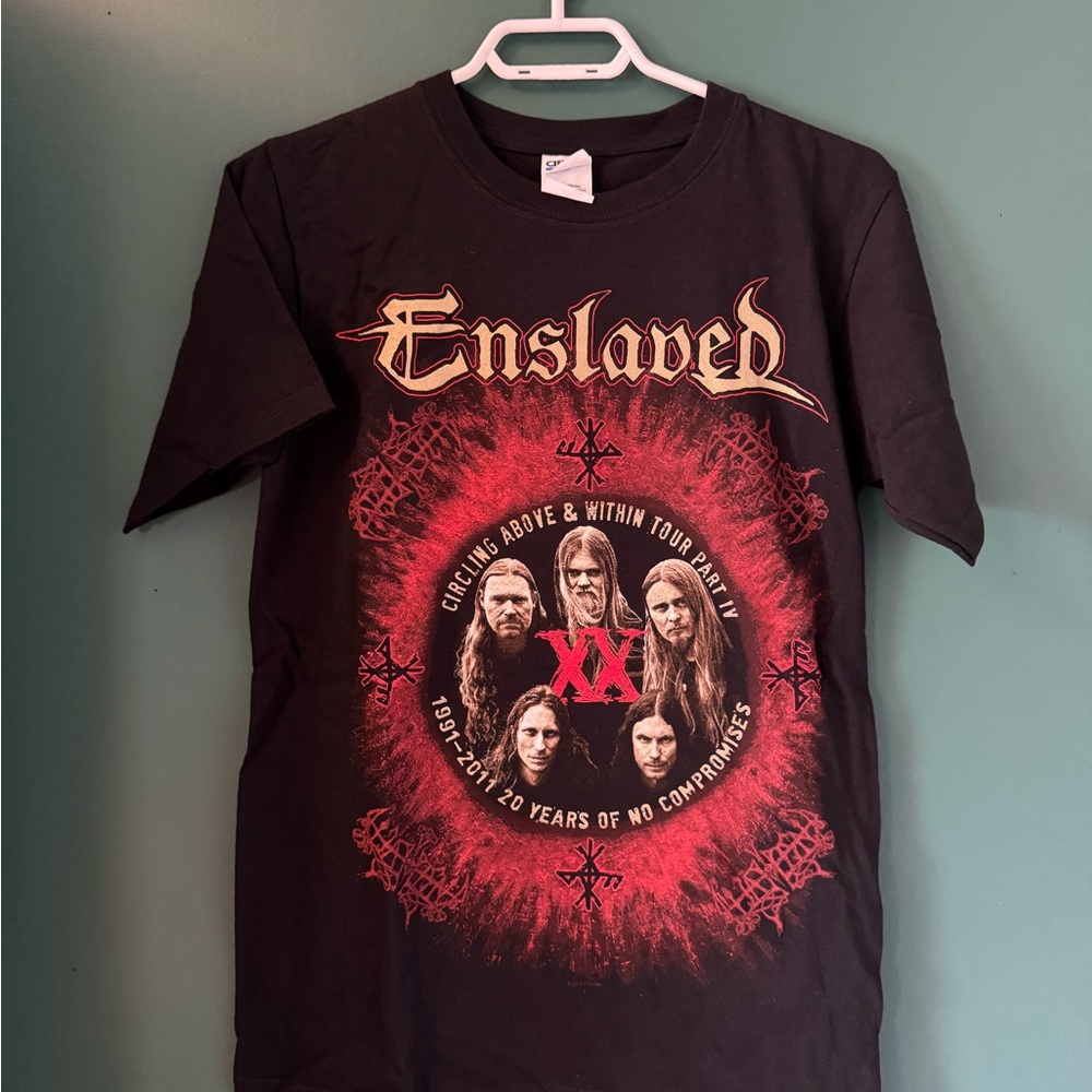 BNWOT Enslaved Concert Tee Unisex